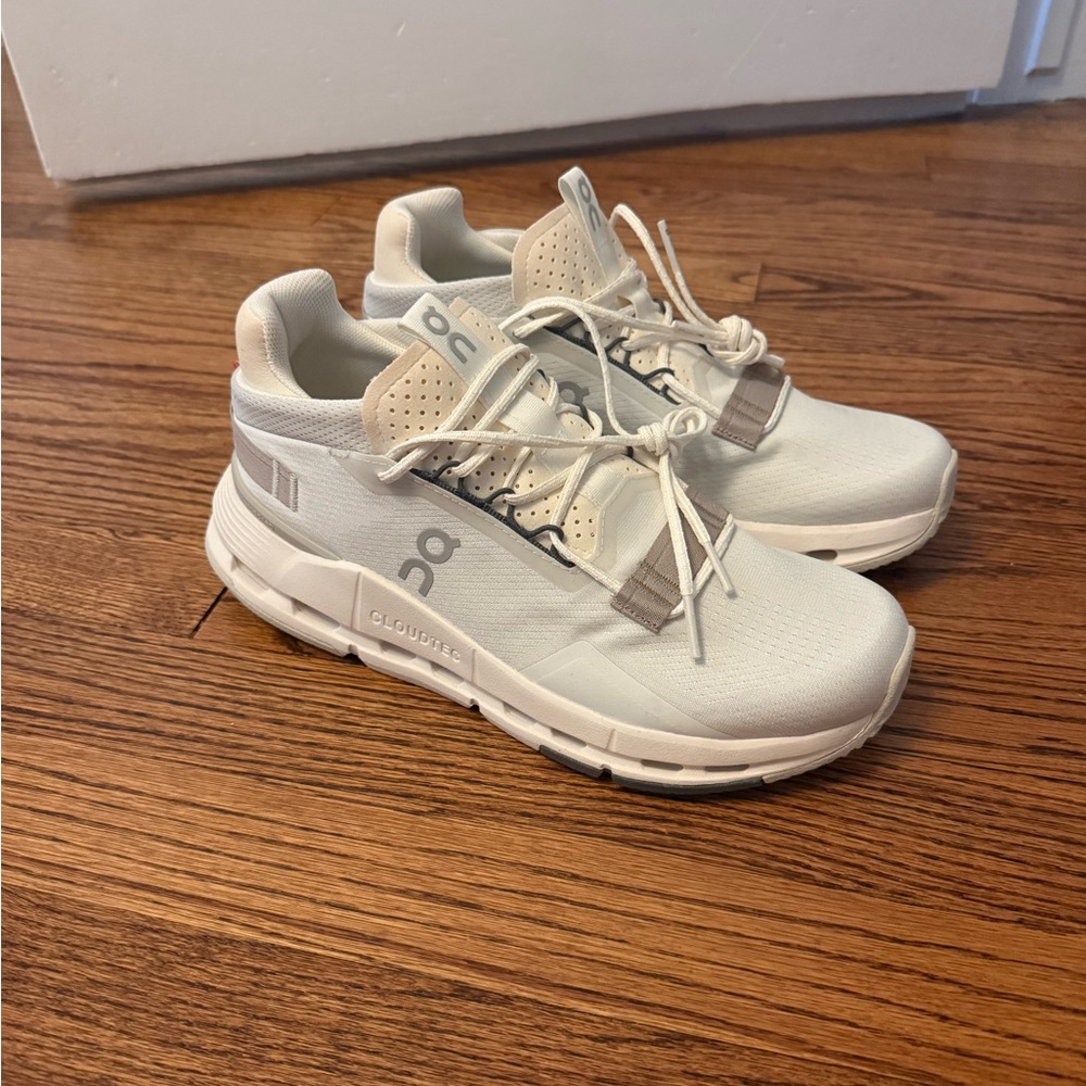 On Women’s Cloudnova 2 (Ice/Sand)